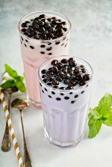 Smoothie with Popping Boba