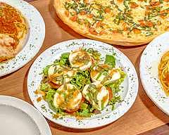 Atlantis Pizzeria