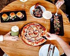 Frank Bar & Eatery