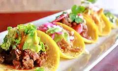Amor Y Tacos