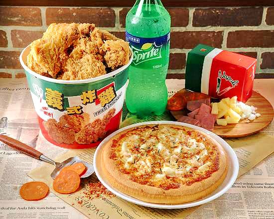 全家炸雞餐 Family Fried Chicken Meal