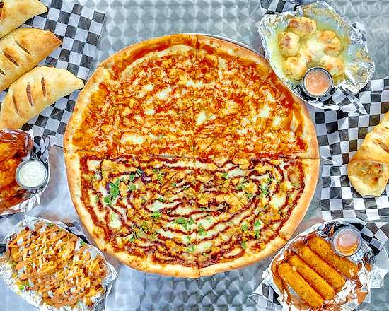 Big Tony's Pizza Dive Bar (Clarendon)