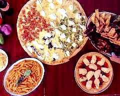 Top Tomato Bar & Pizza