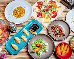 7imeio Wine Bar