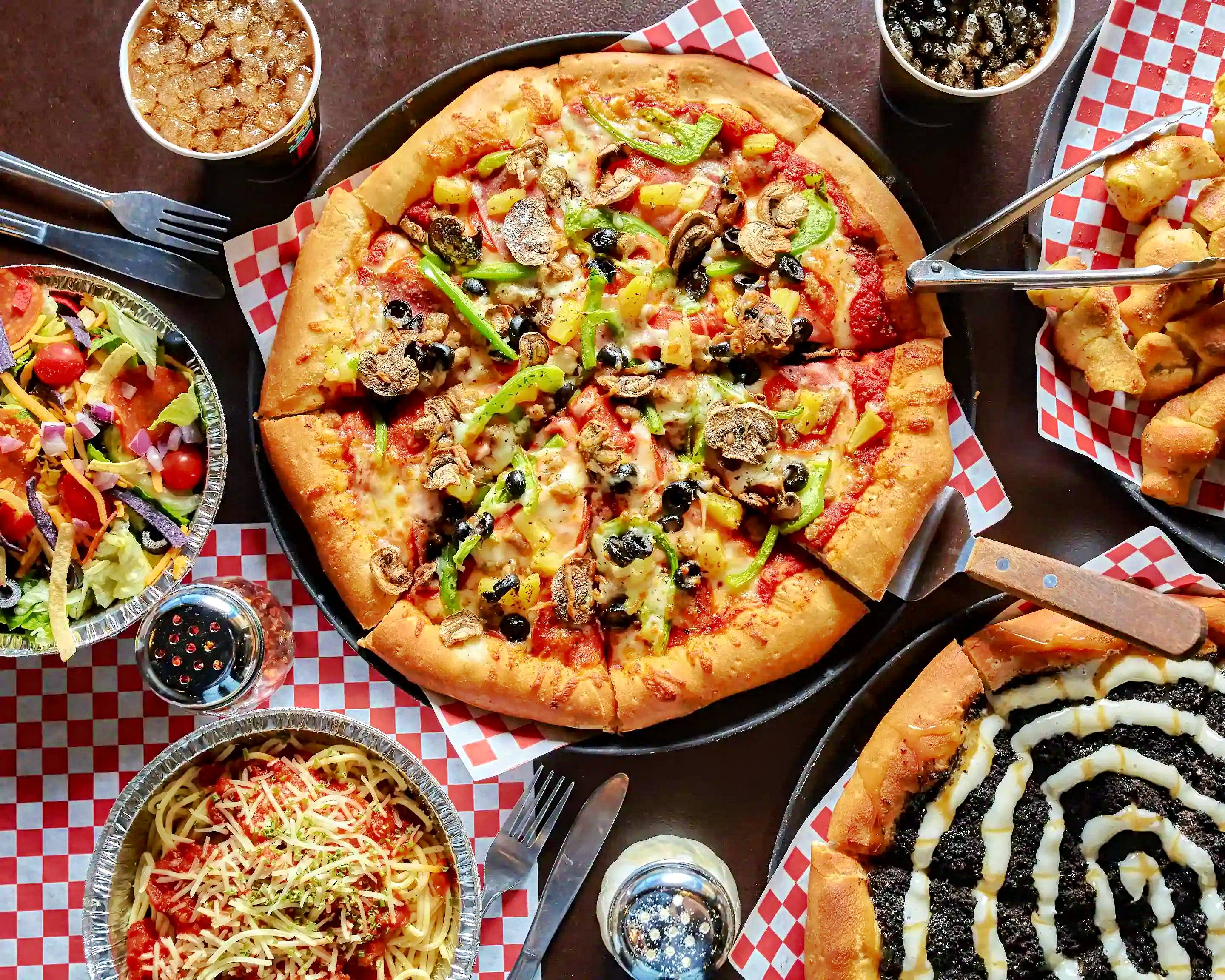 Dannys Pizza Kitchen: Savor Authentic Flavors Today!