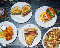 O'Leary's Publik House
