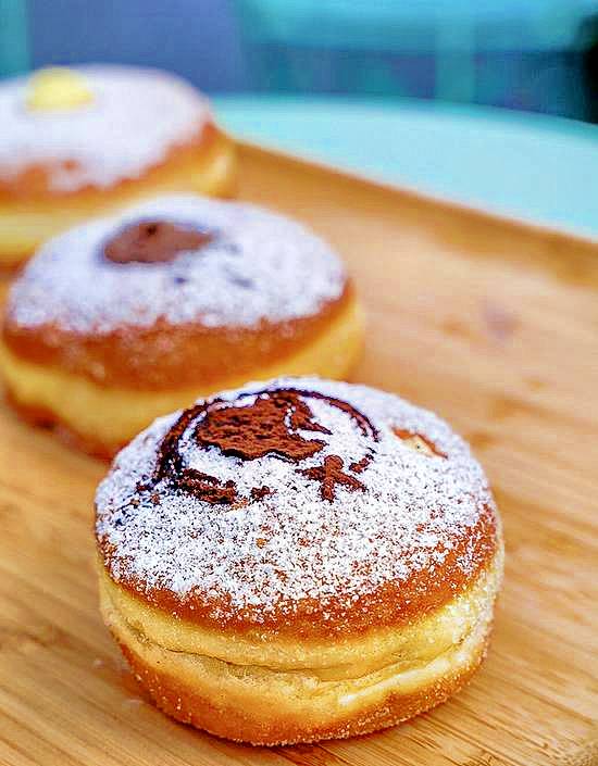 Angelina Bakery