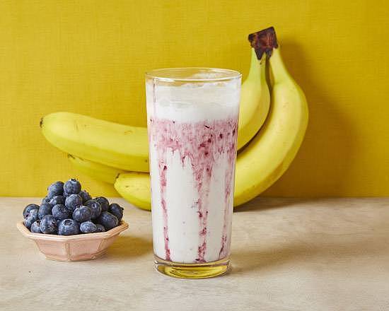 バナナ2ブルーベリー2コーラ1 バナナジュース】BANANA LAB 瀬名川店のデリバリー ・持ち帰り