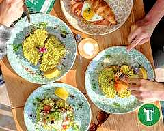 Tommy Café (1241 McGill College Ave)