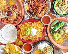 Prima Cocina (1405 Montana Ave.)