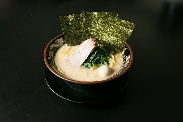 豚骨らーめん神山 Pork Broth Ramen Shinzanのデリバリー