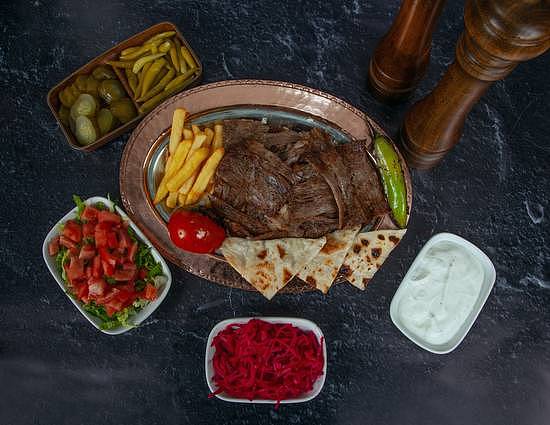 CAPITAL DONER (SHAWARMA -GYRO)