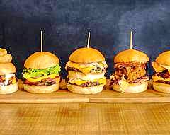 Tasty's Fresh Burgers (Wildlight)