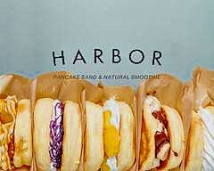 HARBOR - PANCAKESAND & NATURAL SMOOTHIE