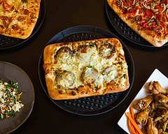 Naked City Pizza (Flamingo and Decatur)