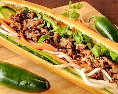Paris Banh Mi (607 SE Everett Mall Way)