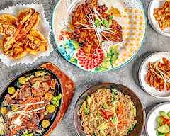 Ttowa Korean Bistro (Wing St)