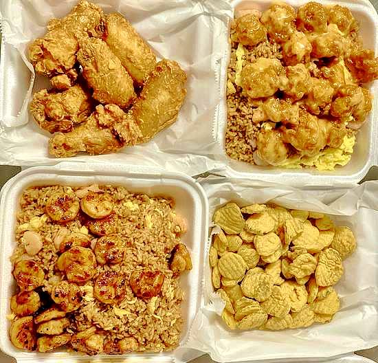 CORNER SEAFOOD & WINGS