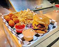 Luca's Burgers