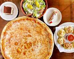 La Famiglia Pizza & Pasta (Mesa)