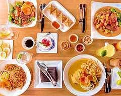 Circles Thai (Tasker St)