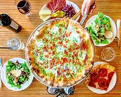 Versalia Pizza