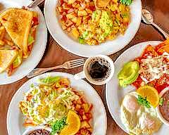 Julia's of Wallingford (Wallingford)