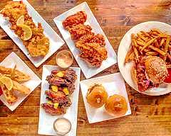 Coops Smokin' Wing House