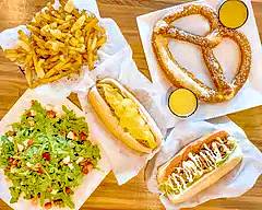 Rhythm & Brews Bar and Grill