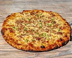 Via Italia Woodfired Pizza & Bar