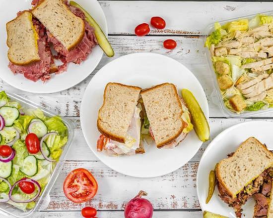 D.A.'S Corned Beef Stand
