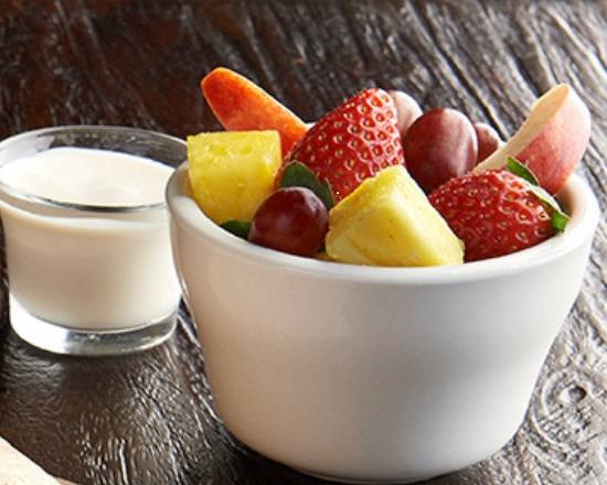 Fresh Fruit Cup with Dip (210 cal)