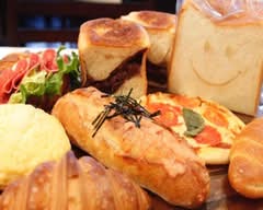 クロワッサン フレール croissant frere