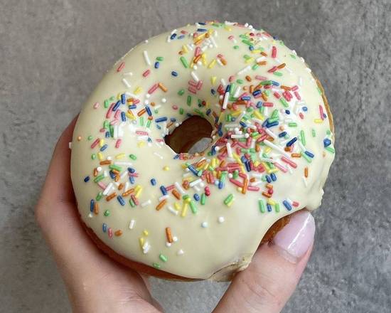 Donut White Chocolat & Sprinkles