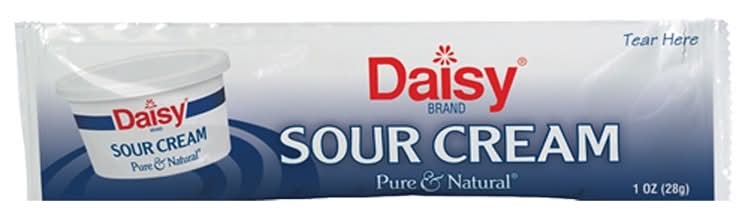 Daisy Pure & Natural Sour Cream (14 oz)