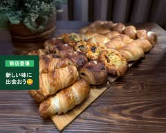 サンクベーカリー CINQ BAKERY