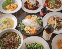 台湾ラーメンと酒菜のお店ジャン&スワン taiwanra-mentosakananoomisejan&suwan