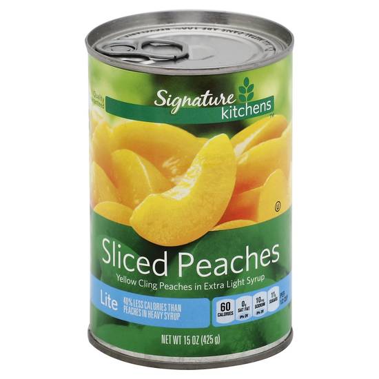 Signature Select Sliced Peaches in Light Syrup (15 oz)