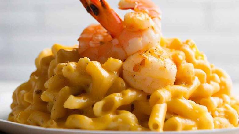 Spicy Shrimp Mac