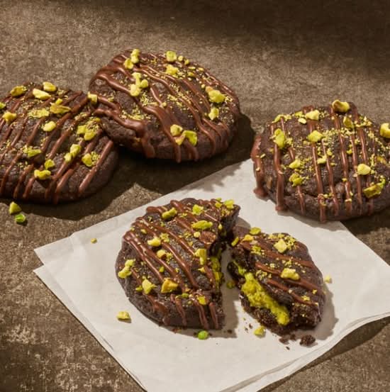NEW Dubai Style Chocolate Pistachio Cookie 4-Pack