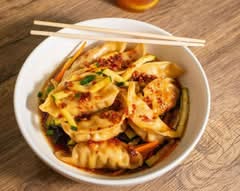 Yummy House Sopas Vietnamitas