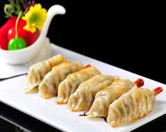 千葉餃子 本八幡店