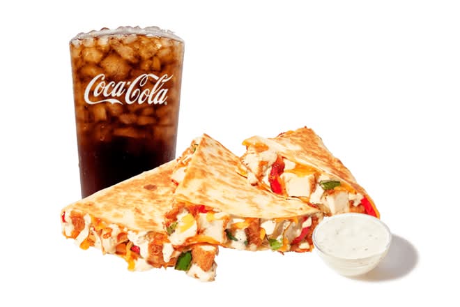 Chicken Fajita Quesadilla With Drink