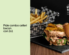 Burger Holic by Celleri (Sector El Jardín)