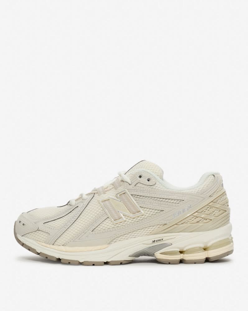 New Balance 1906R (Cream - 8)