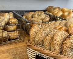 Howard's Bagels (Changebridge Rd)
