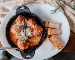 Tavern by Hearsay (737 Preston Street)