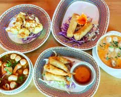 So Thai Restaurant (2553 Elizabeth Lake Rd)