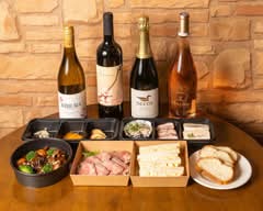 ワインバーリトゥム　WINE BAR RYTHME