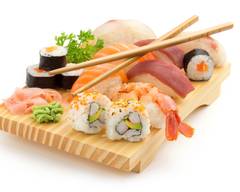 Sushi from Kroger by Yummi